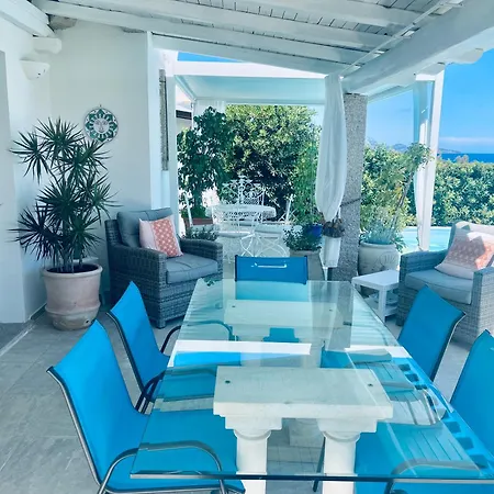 Adel Villa San Teodoro (Sardinia)